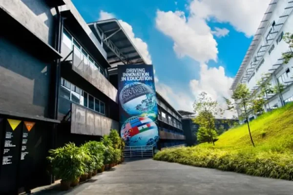 Limkokwing University diploma